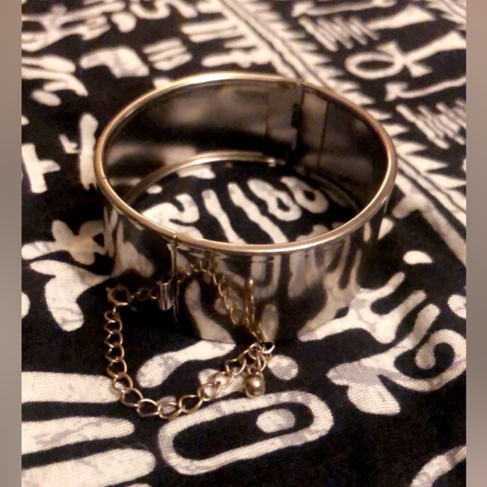 Silver Hinged Wide Cuff With Chain Detail